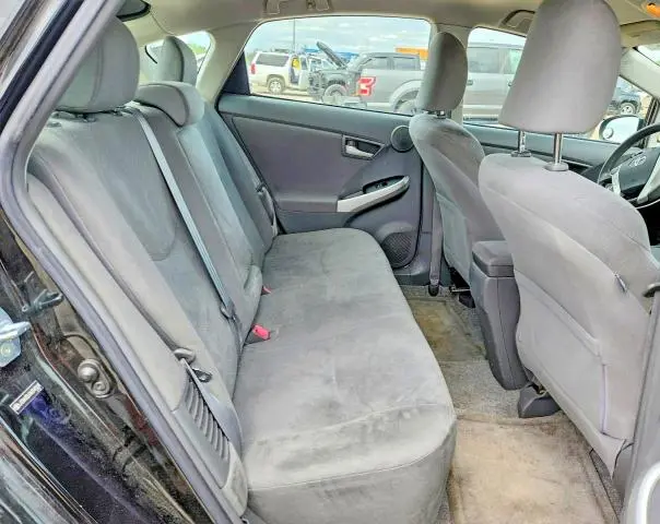 2010 TOYOTA PRIUS III  
