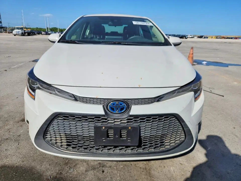 2022 TOYOTA COROLLA LE  