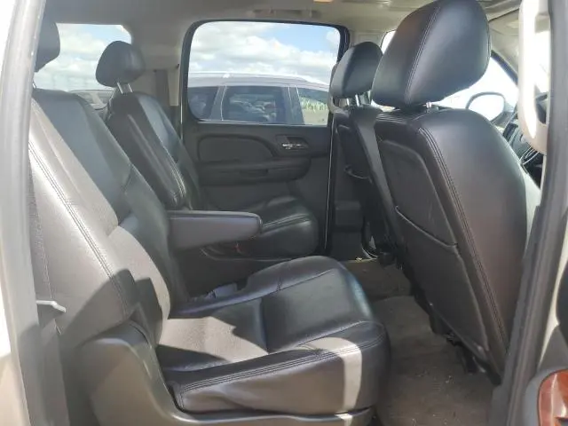 2010 CHEVROLET SUBURBAN K1500 LTZ  