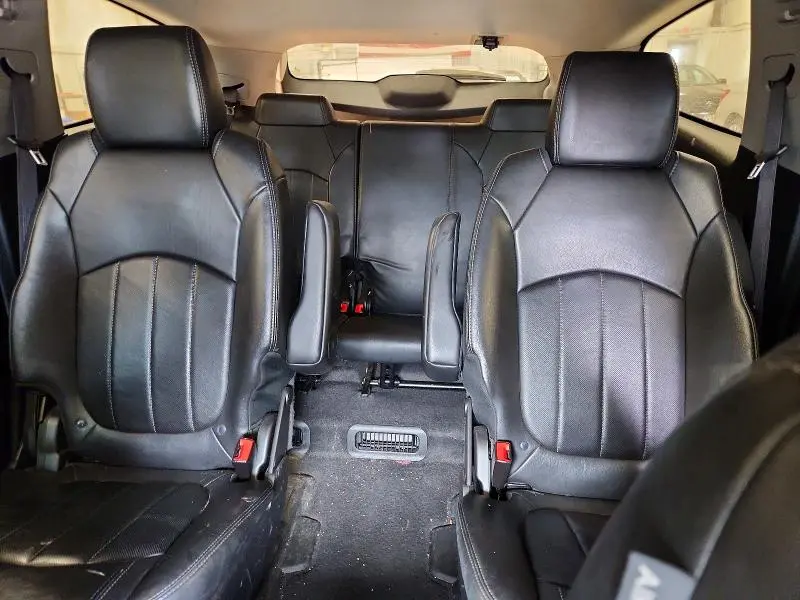 2015 CHEVROLET TRAVERSE LTZ  