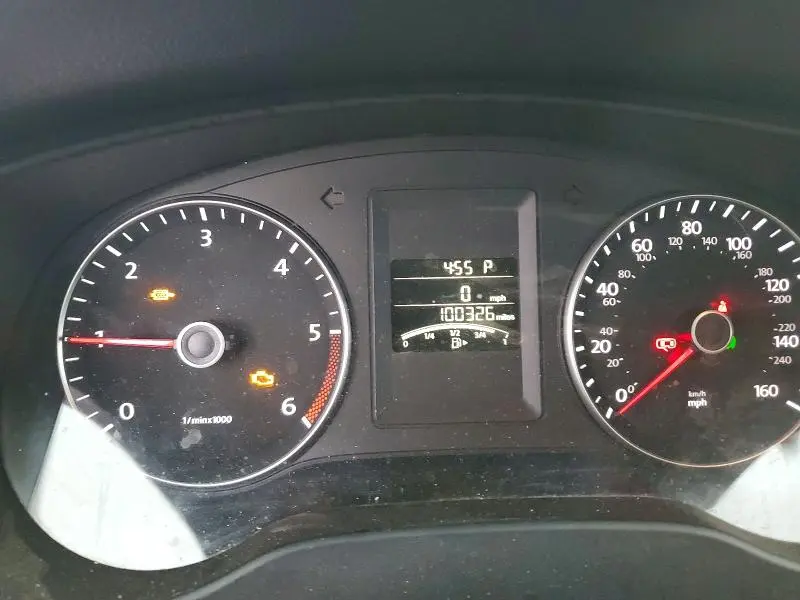 2013 VOLKSWAGEN JETTA TDI  