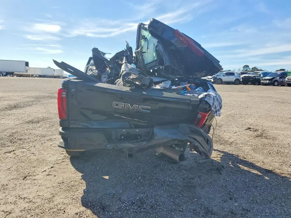 2025 GMC SIERRA K2500 DENALI ULTIMATE  