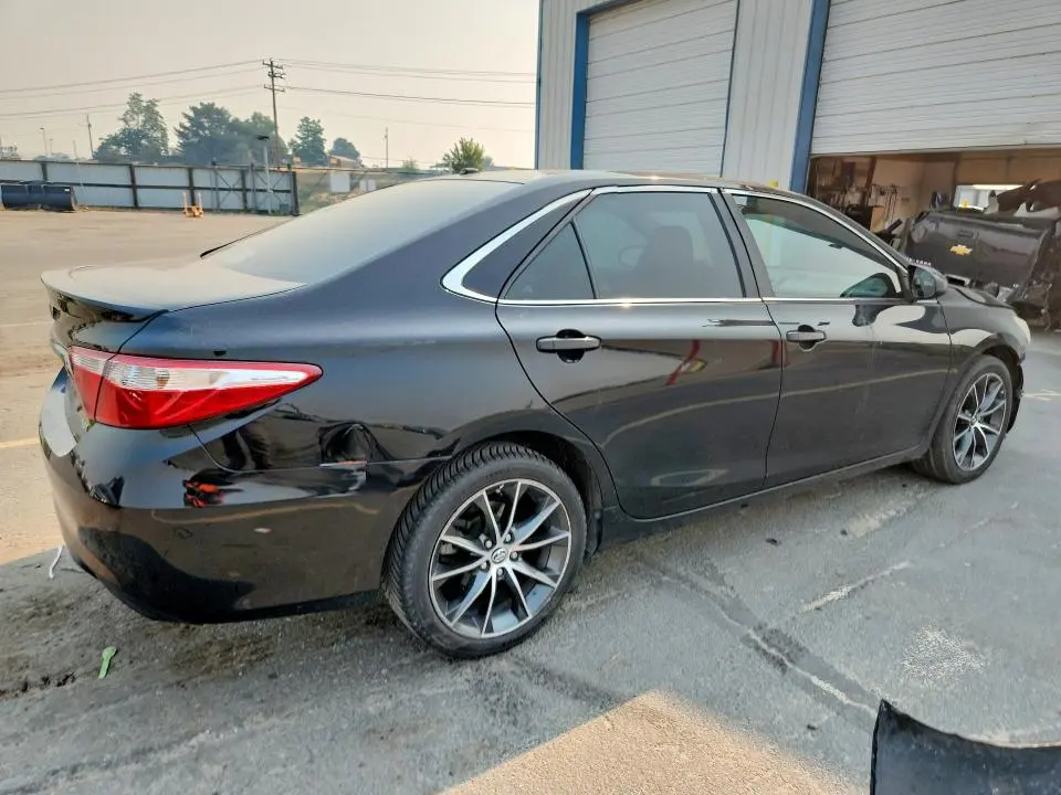 2015 TOYOTA CAMRY XSE  