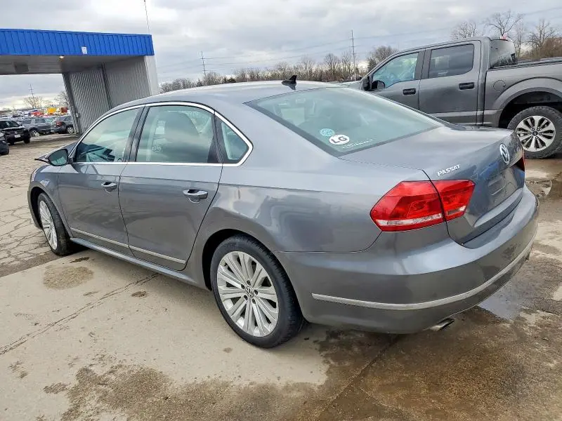 2012 VOLKSWAGEN PASSAT SEL  