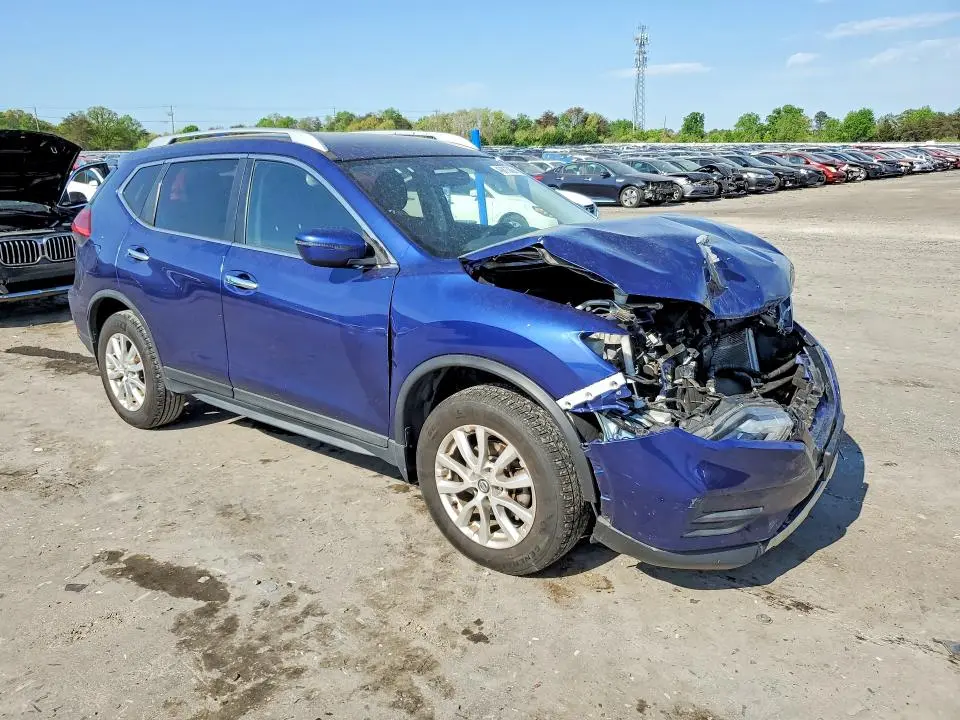 2017 NISSAN ROGUE SV  