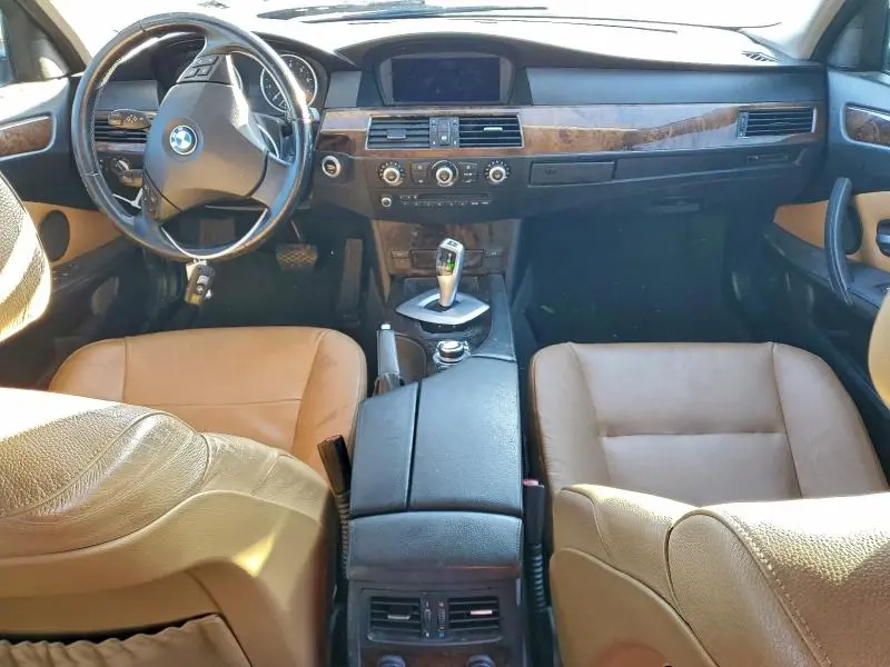2010 BMW 528 I  
