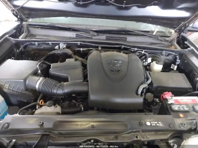 2019 TOYOTA TACOMA SR5 V6