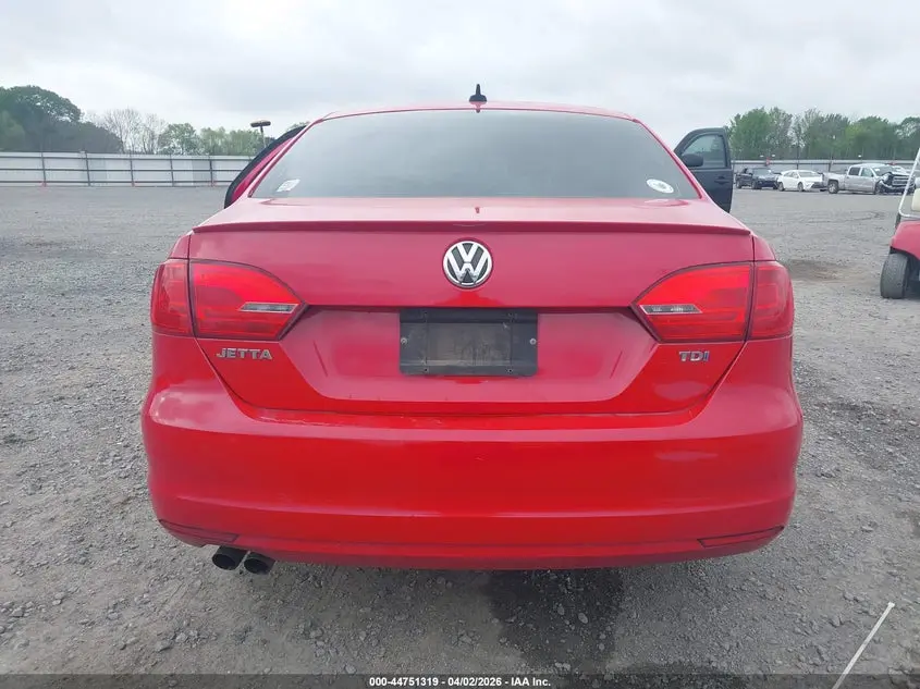 2014 VOLKSWAGEN JETTA 2.0L TDI