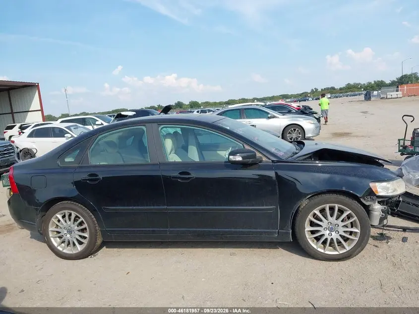 2011 VOLVO S40 T5