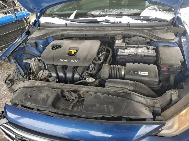 2017 HYUNDAI ELANTRA SE  