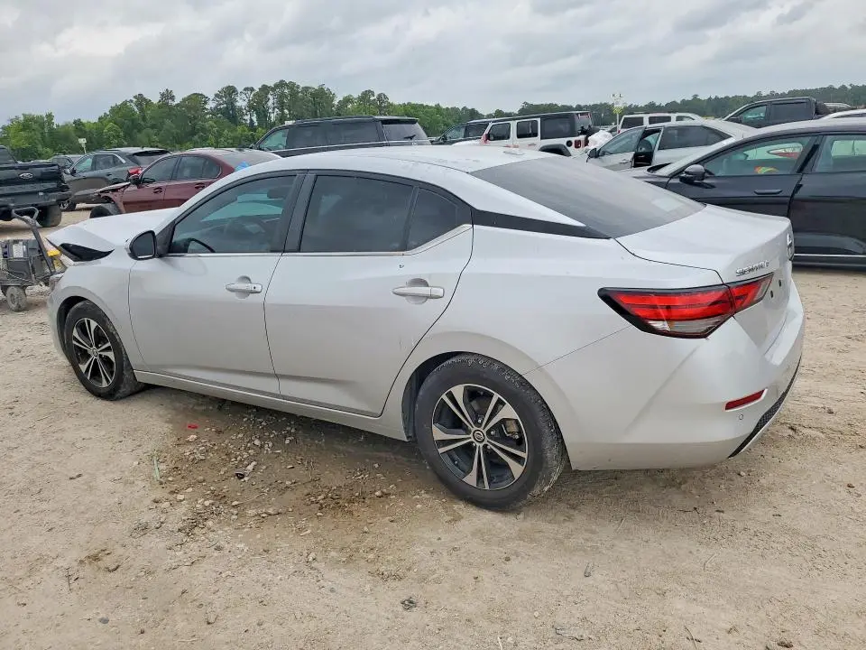 2022 NISSAN SENTRA SV  