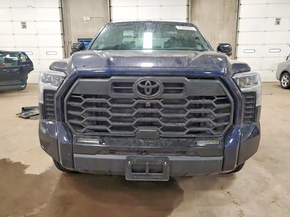 2026 TOYOTA TUNDRA CREWMAX LIMITED  