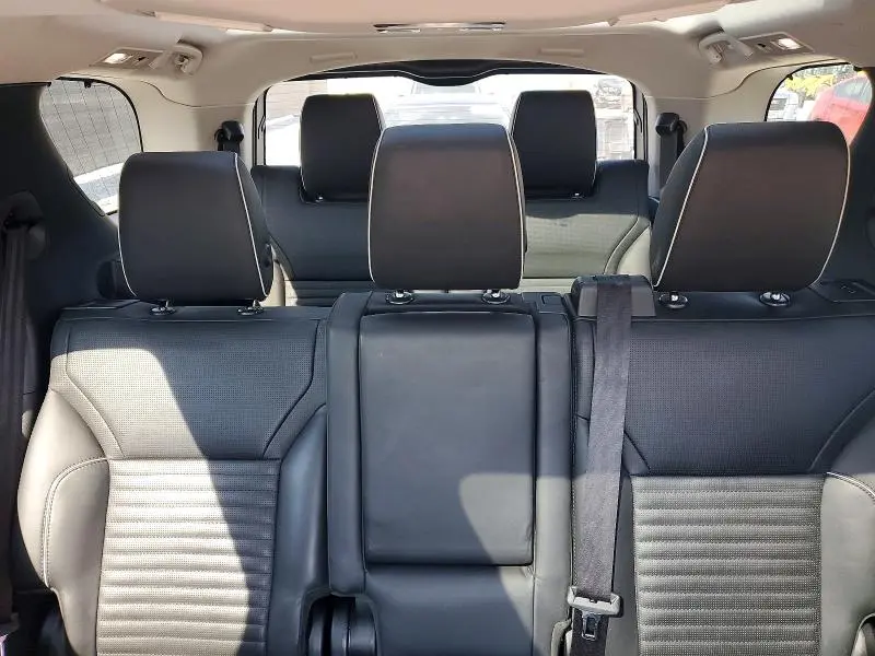 2019 LAND ROVER DISCOVERY HSE  