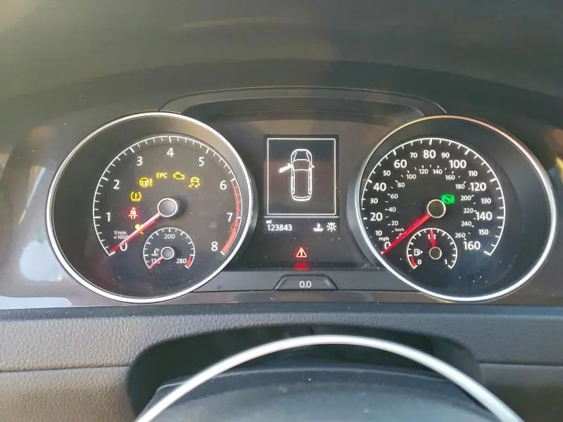 2018 VOLKSWAGEN GOLF SPORTWAGEN S  