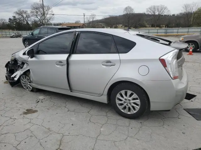 2013 TOYOTA PRIUS PLUG-IN   