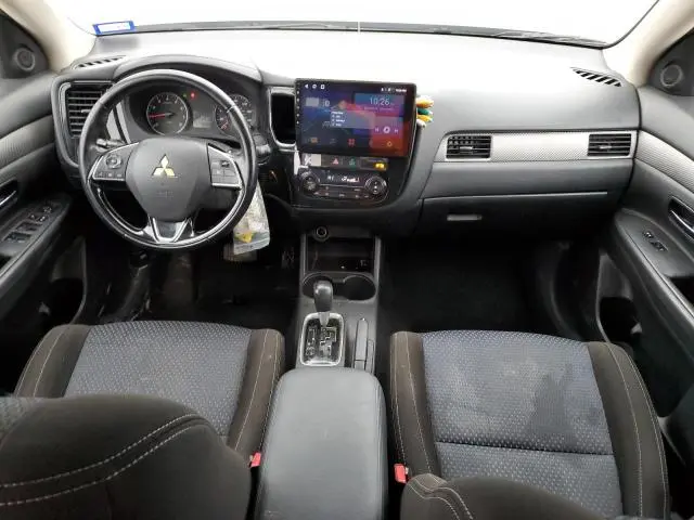 2016 MITSUBISHI OUTLANDER ES  