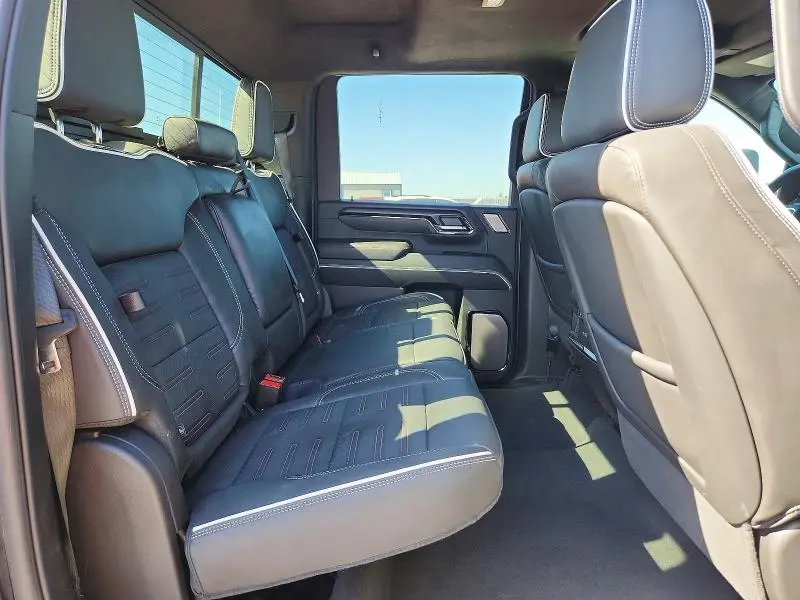 2025 GMC SIERRA   
