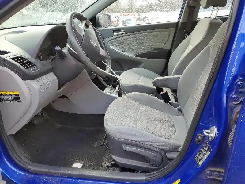 2013 HYUNDAI ACCENT GLS  