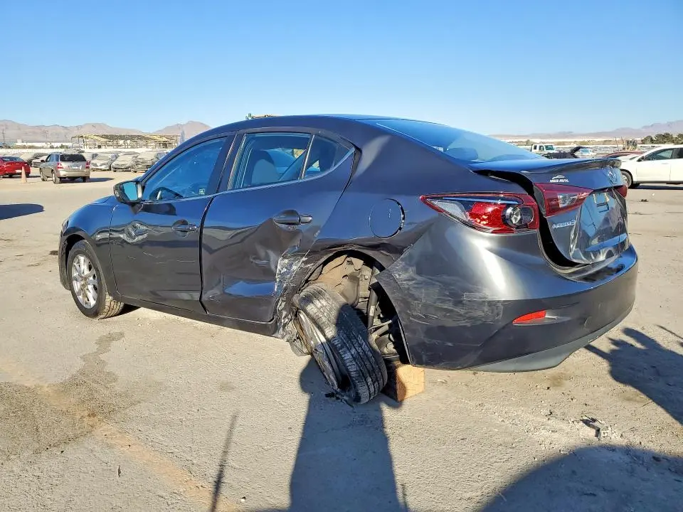 2016 MAZDA 3 TOURING  