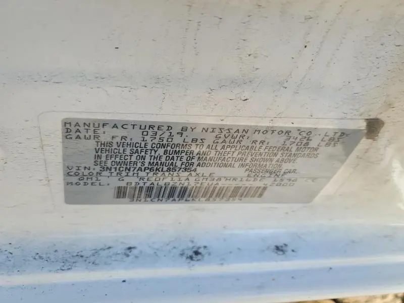 2019 NISSAN VERSA SV  