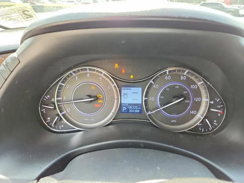 2016 INFINITI QX80 BASE  