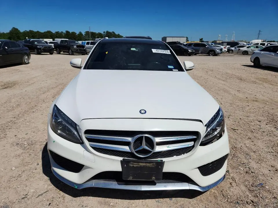 2015 MERCEDES-BENZ C 300  