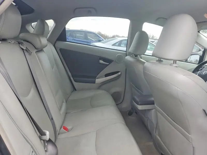 2011 TOYOTA PRIUS FIVE  
