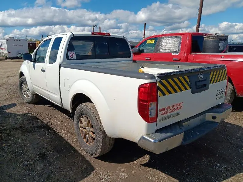 2016 NISSAN FRONTIER SV V6  