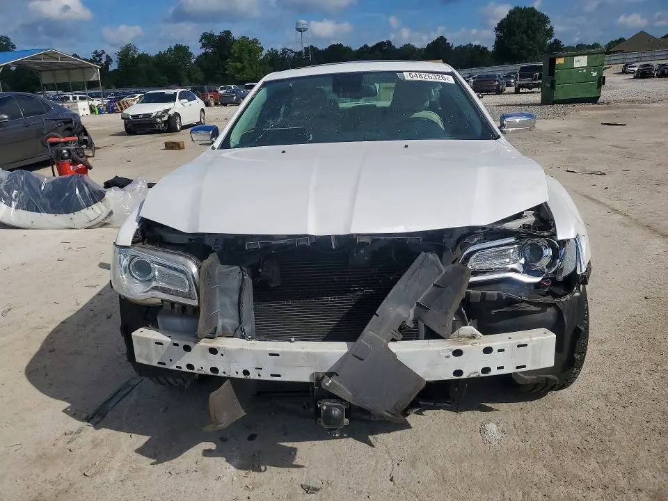2015 CHRYSLER 300C   