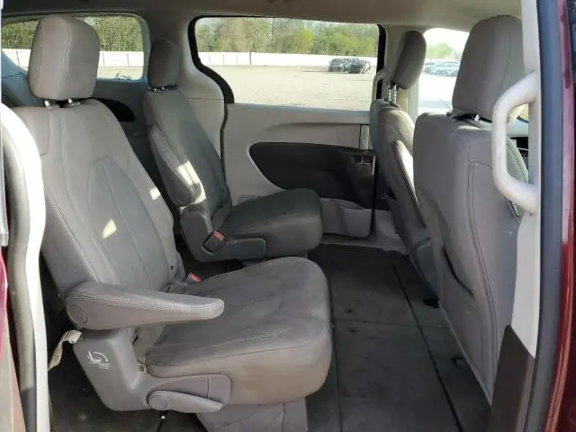 2017 CHRYSLER PACIFICA LX  