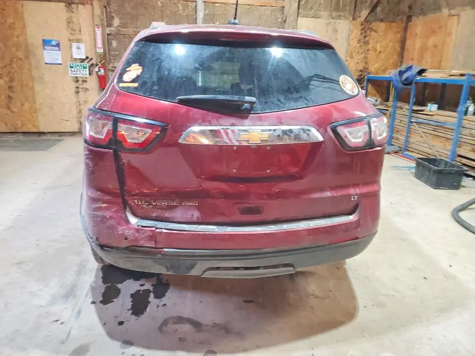 2017 CHEVROLET TRAVERSE LT  