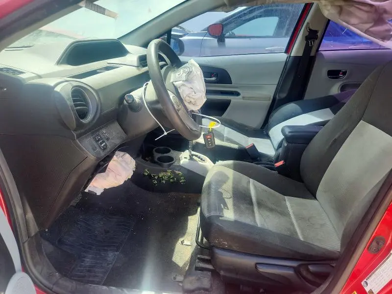 2013 TOYOTA PRIUS C THREE  