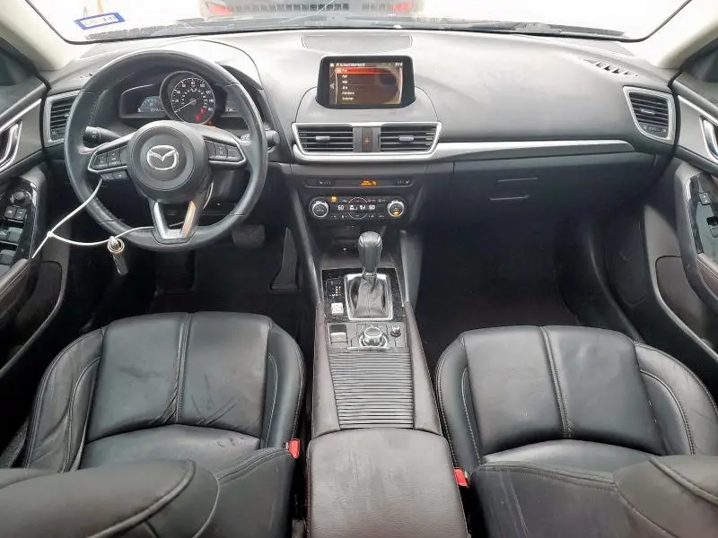 2018 MAZDA 3 TOURING