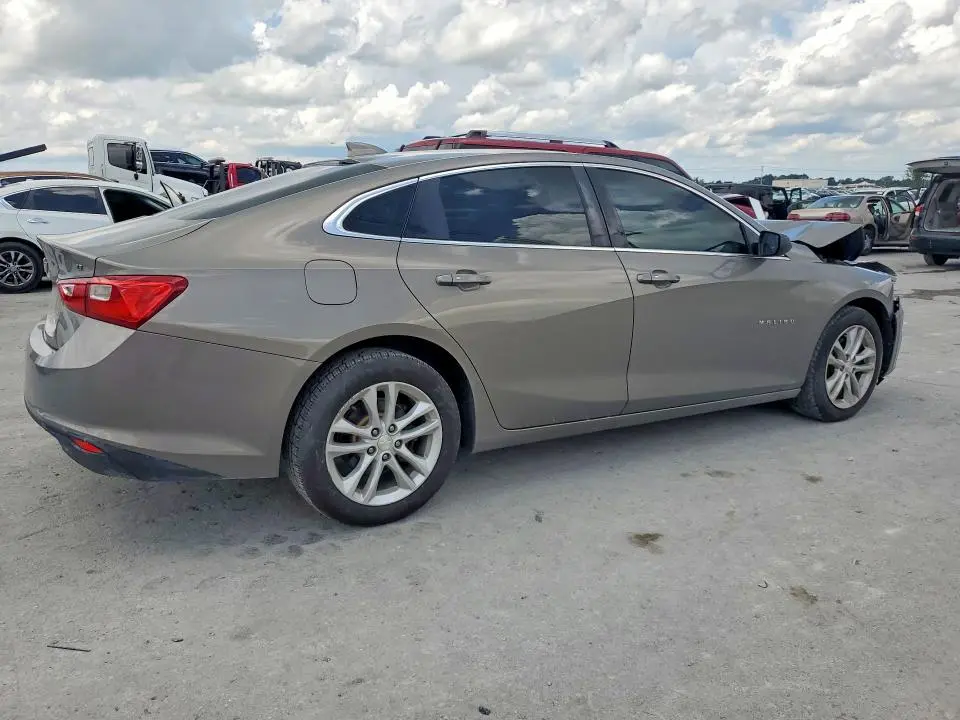 2017 CHEVROLET MALIBU LT  