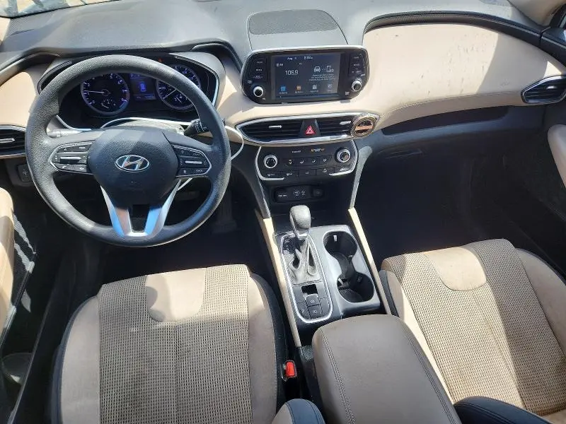 2020 HYUNDAI SANTA FE SE  