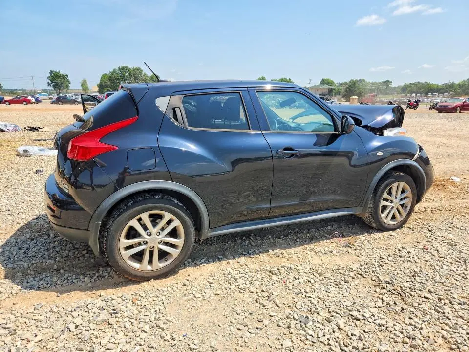 2014 NISSAN JUKE S  