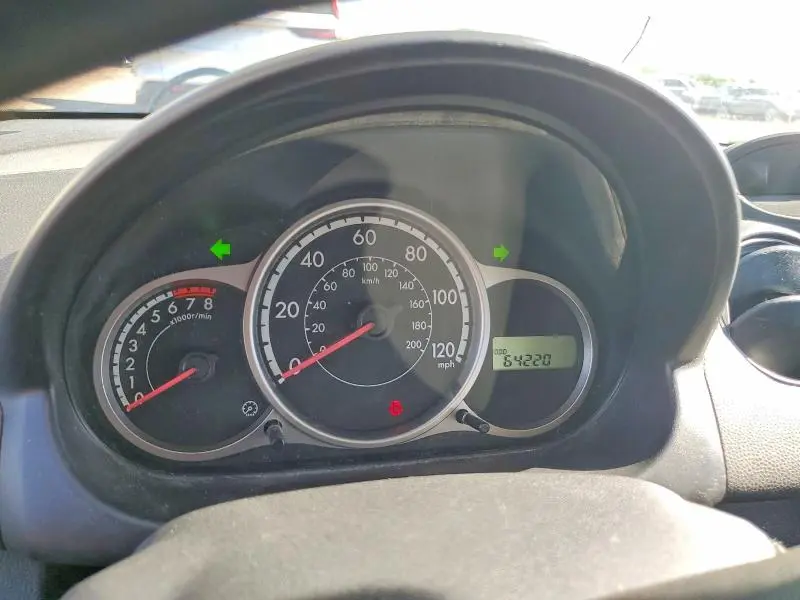 2013 MAZDA MAZDA2   
