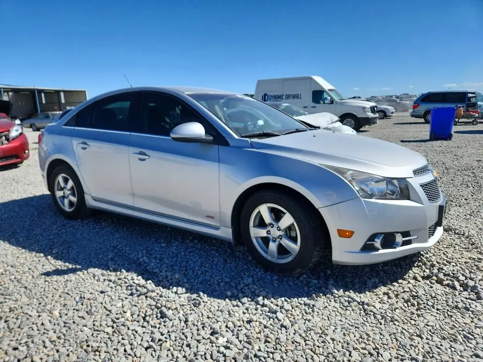 2014 CHEVROLET CRUZE LT  