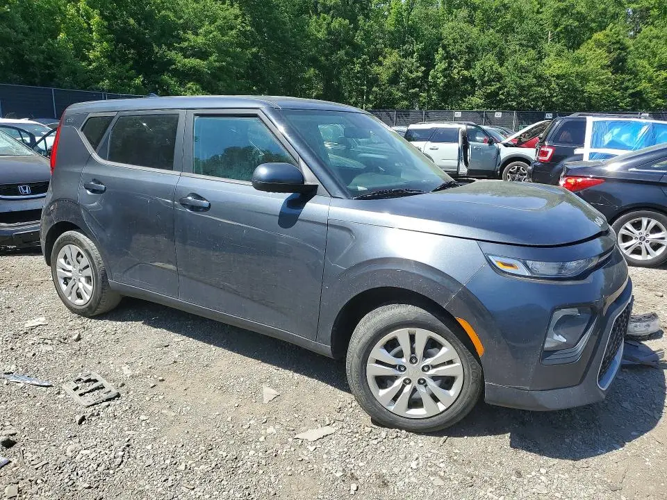 2022 KIA SOUL LX  