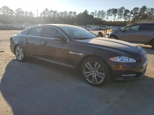 2011 JAGUAR XJ   