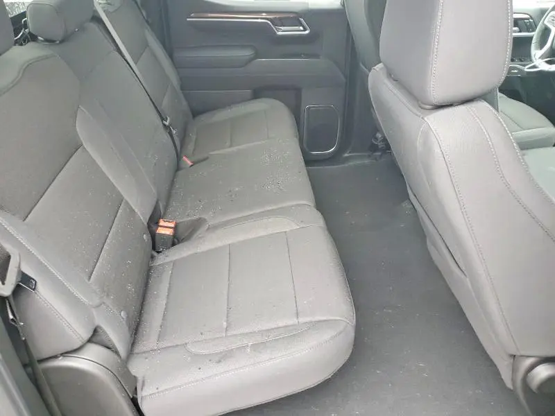 2026 CHEVROLET SILVERADO K1500 LT  