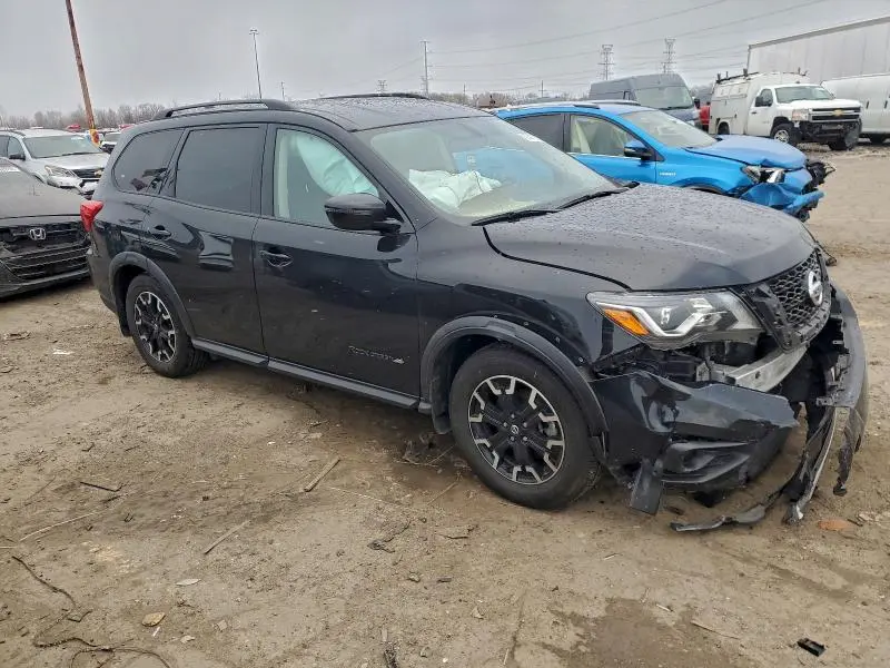 2020 NISSAN PATHFINDER SV  