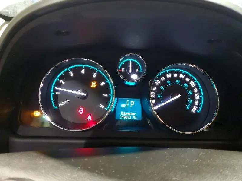 2014 CHEVROLET CAPTIVA LT  