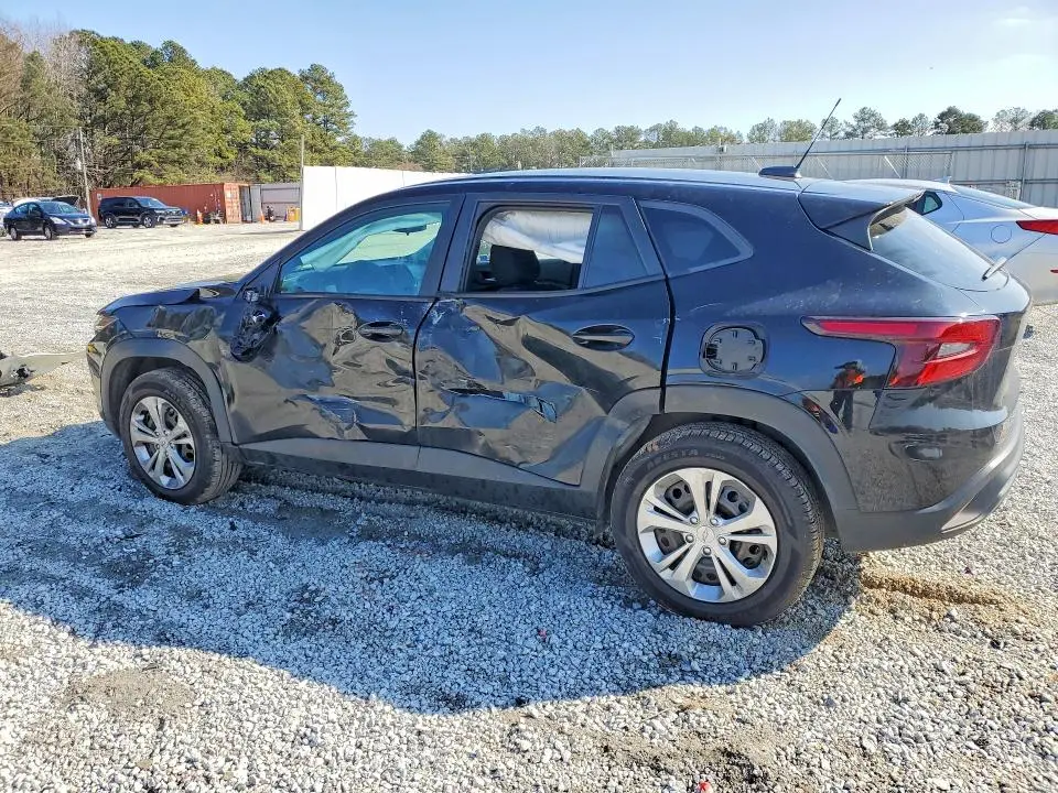 2024 CHEVROLET TRAX LS  