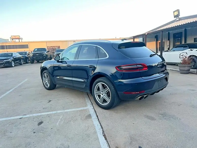 2018 PORSCHE MACAN S  