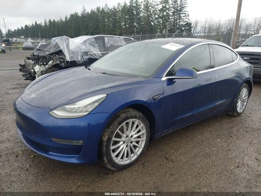 2018 TESLA MODEL 3 LONG RANGE/PERFORMANCE