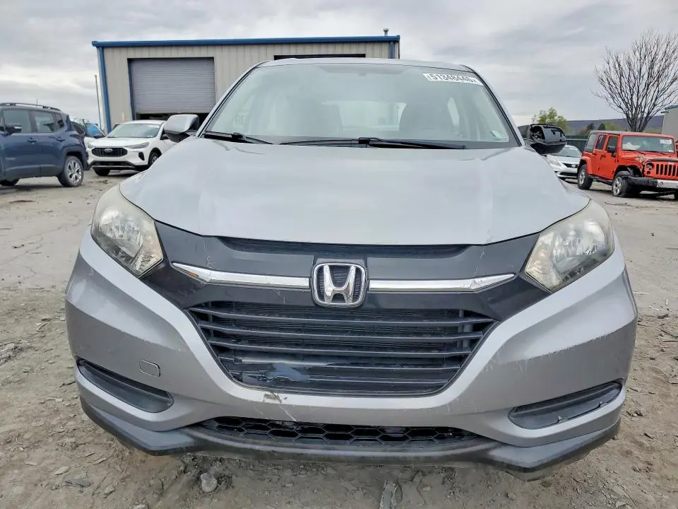 2017 HONDA HR-V LX  