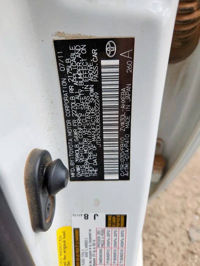 2011 TOYOTA PRIUS   