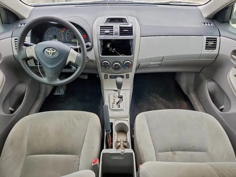 2013 TOYOTA COROLLA BASE  