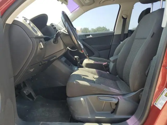 2014 VOLKSWAGEN TIGUAN S  